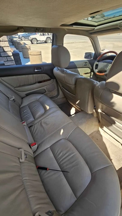 1999 Lexus LS 2nd Gen - Image 8 of 10