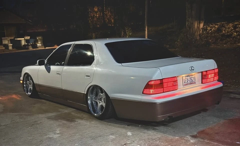 1999 Lexus LS 2nd Gen - Image 3 of 18