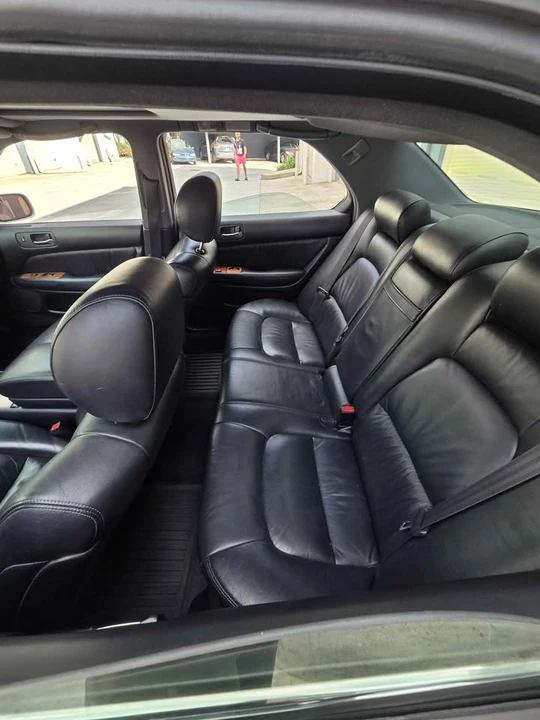 1999 Lexus LS 2nd Gen - Image 5 of 6