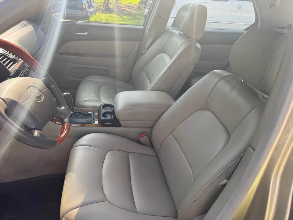 1999 Lexus LS 2nd Gen - Image 7 of 17