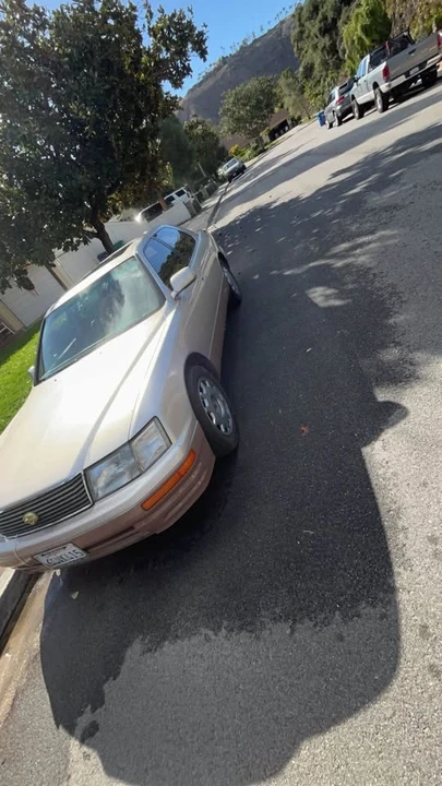 1999 Lexus LS 2nd Gen - Image 7 of 10