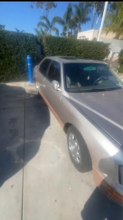 1999 Lexus LS 2nd Gen - Image 6 of 10