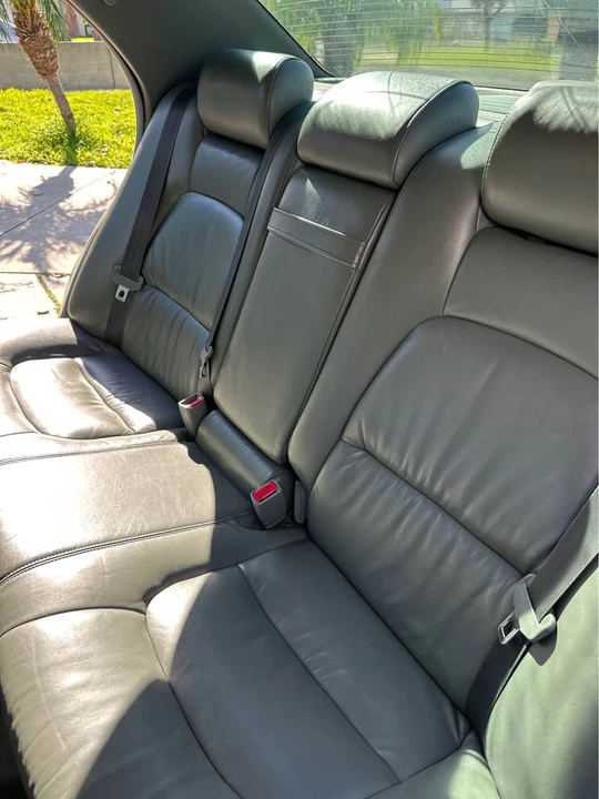 1999 Lexus LS 2nd Gen - Image 10 of 12