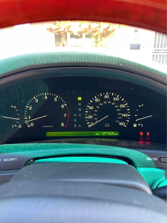 1999 Lexus LS 2nd Gen - Image 12 of 12