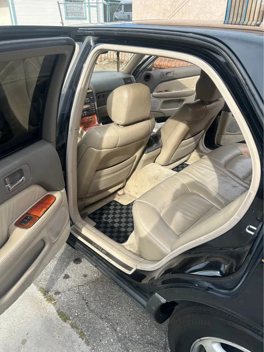 1999 Lexus LS 2nd Gen - Image 12 of 14