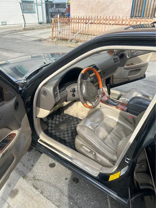 1999 Lexus LS 2nd Gen - Image 10 of 14