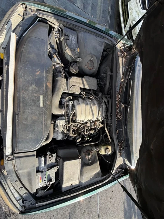 1999 Lexus LS 2nd Gen - Image 3 of 12
