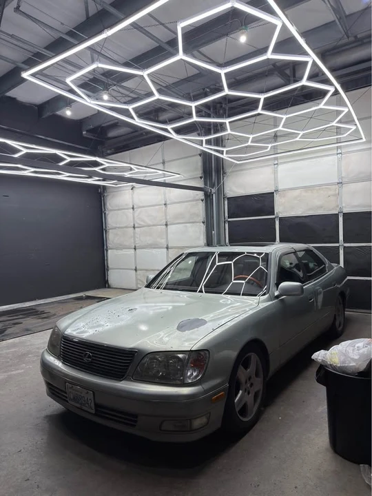 1999 Lexus LS 2nd Gen - Image 2 of 14