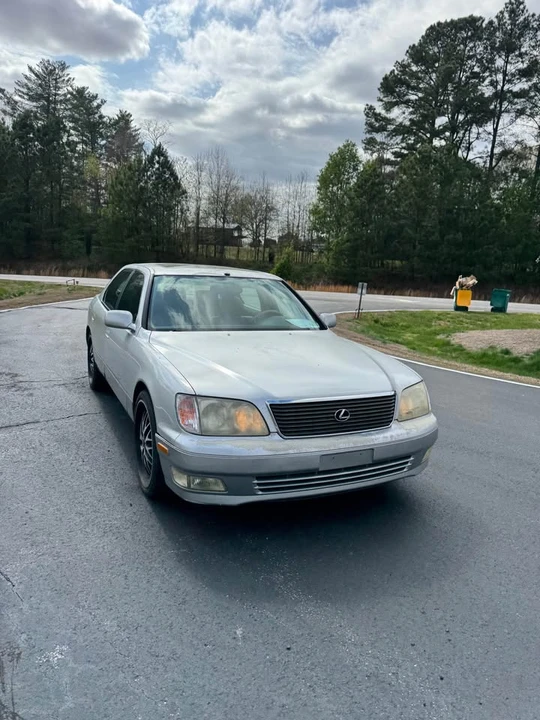 1999 Lexus LS 2nd Gen - Image 6 of 19