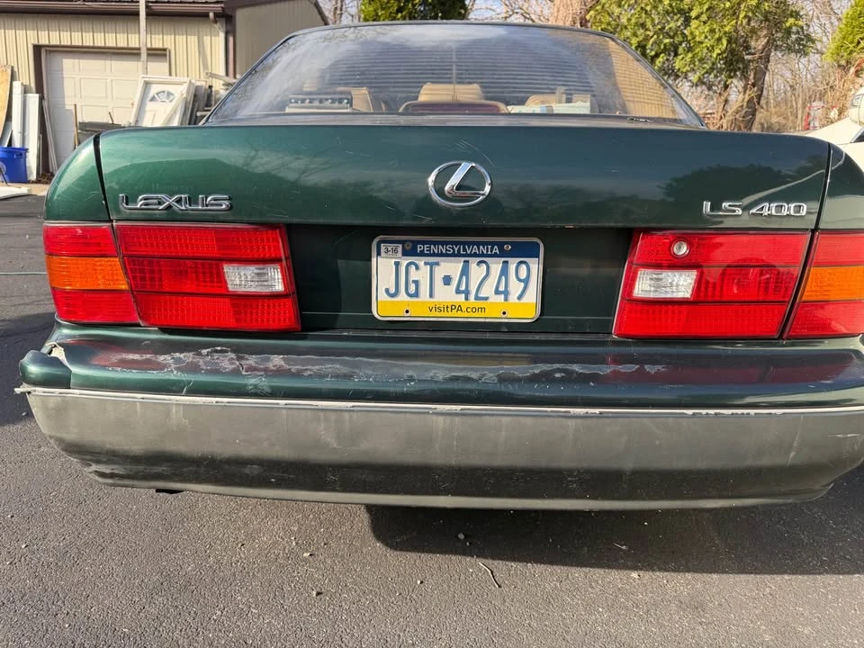 1999 Lexus LS 2nd Gen - Image 10 of 12