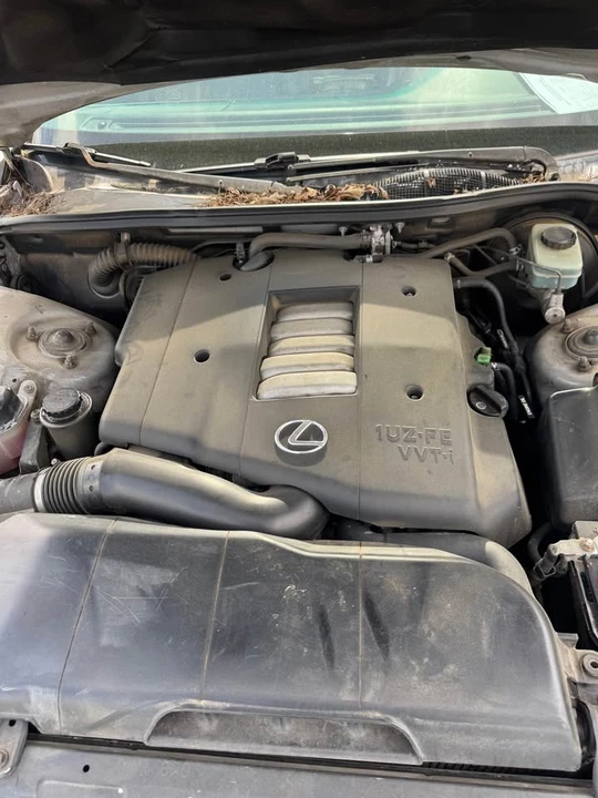 1999 Lexus LS 2nd Gen - Image 16 of 19