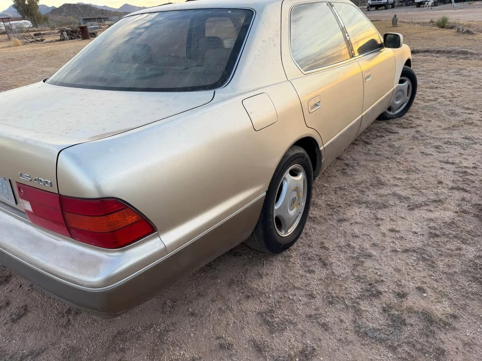 1999 Lexus LS 2nd Gen - Image 6 of 7
