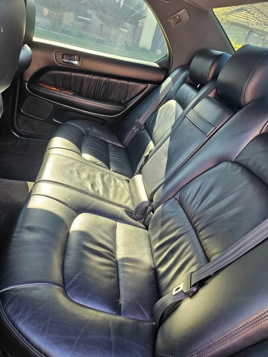 1999 Lexus LS 2nd Gen - Image 7 of 8