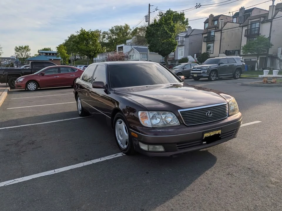 1999 Lexus LS 2nd Gen - Image 2 of 12