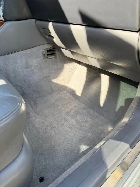 1999 Lexus LS 2nd Gen - Image 10 of 12