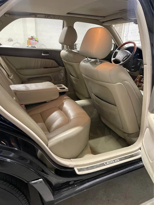 1999 Lexus LS 2nd Gen - Image 10 of 16