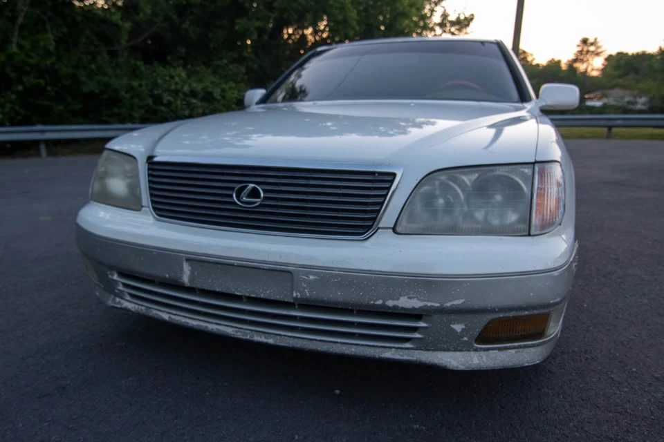 1999 Lexus LS 2nd Gen - Image 2 of 12