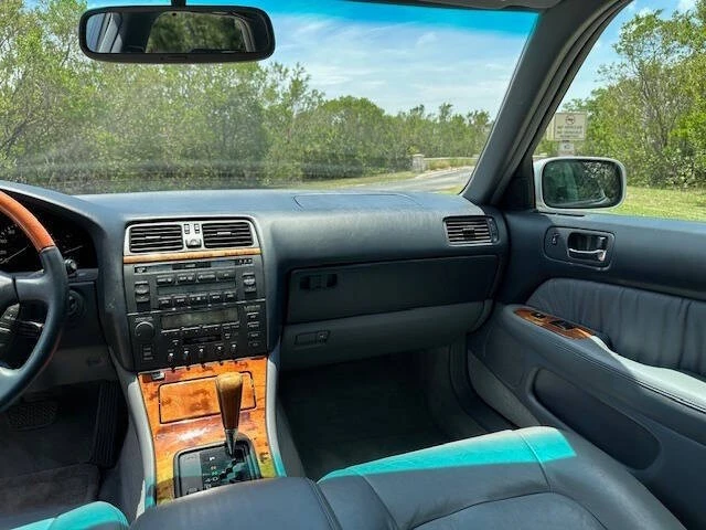 1999 Lexus LS 2nd Gen - Image 20 of 21