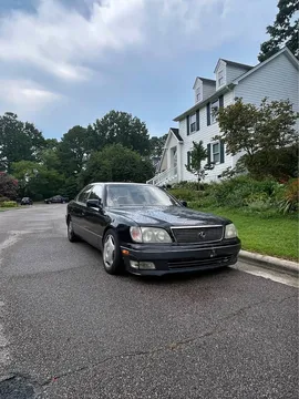 1999 Lexus LS 400 Sedan 4D