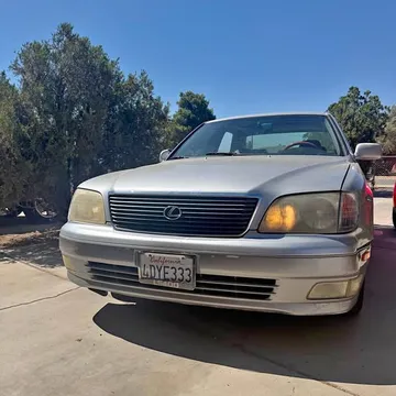1999 Lexus LS 400 Sedan 4D