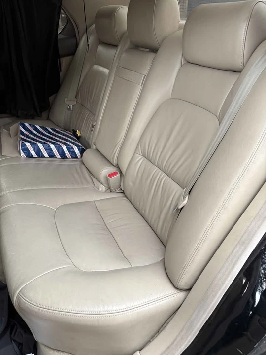1999 Lexus LS 2nd Gen - Image 5 of 8