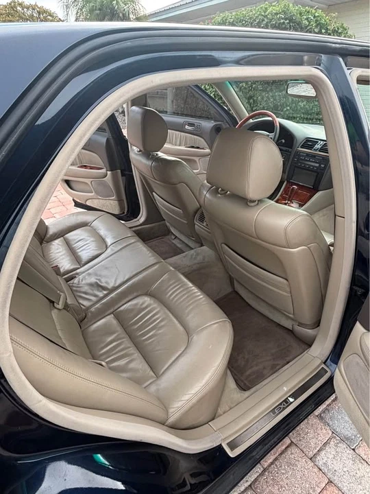 1999 Lexus LS 2nd Gen - Image 12 of 14