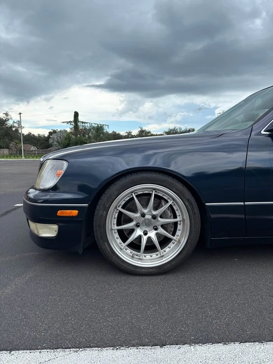1999 Lexus LS 2nd Gen - Image 2 of 14