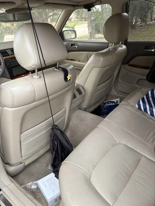 1999 Lexus LS 2nd Gen - Image 8 of 8