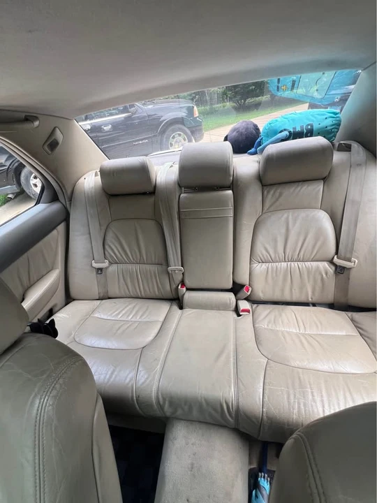 1999 Lexus LS 2nd Gen - Image 8 of 10
