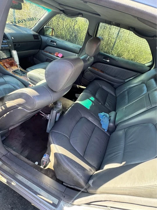 1999 Lexus LS 2nd Gen - Image 6 of 6