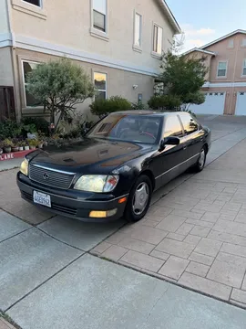 1999 Lexus LS 400 Sedan 4D