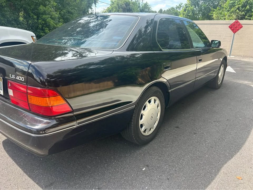 1999 Lexus LS 2nd Gen - Image 4 of 20