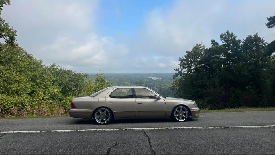 1999 Lexus LS 2nd Gen - Image 2 of 11