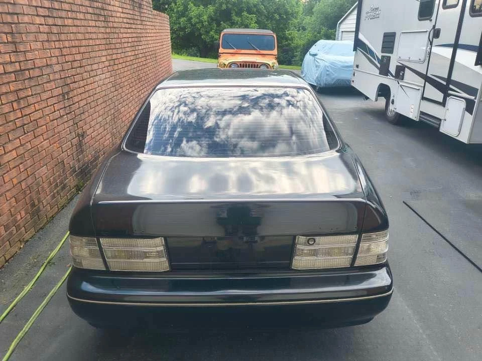 1999 Lexus LS 2nd Gen - Image 4 of 6
