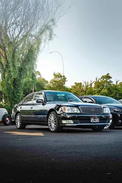1999 Lexus LS 400 Sedan 4D