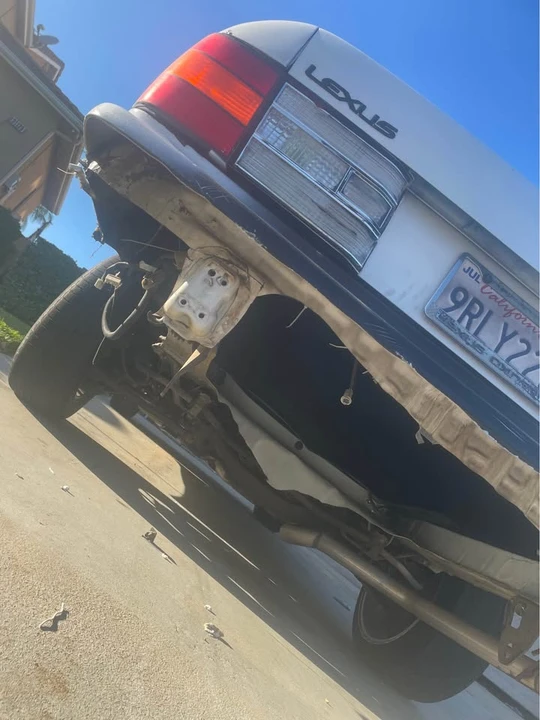 1999 Lexus LS 2nd Gen - Image 4 of 12