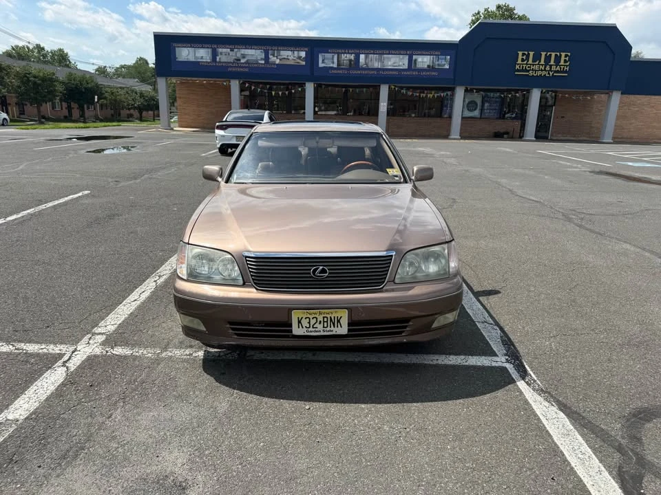 1999 Lexus LS 2nd Gen - Image 7 of 20