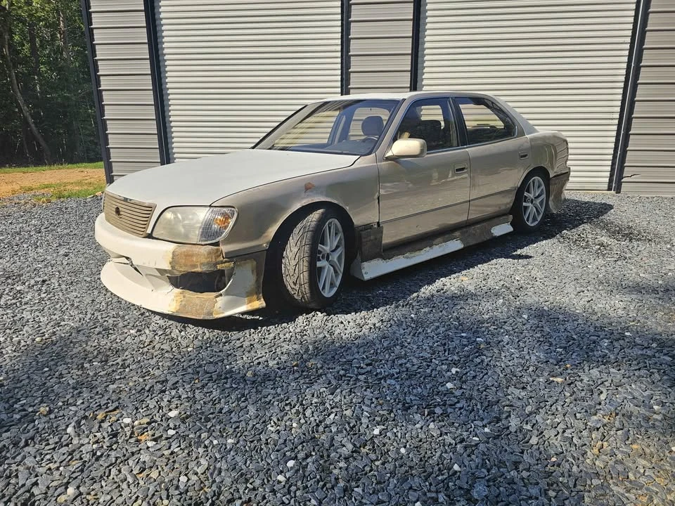 1999 Lexus LS 2nd Gen - Image 2 of 15