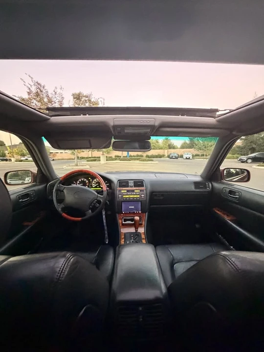 1999 Lexus LS 2nd Gen - Image 7 of 16