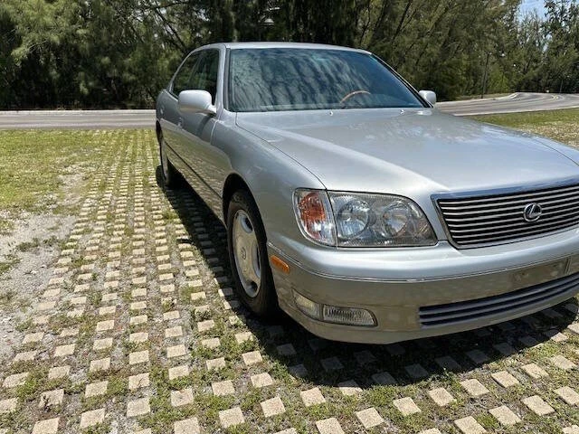 1999 Lexus LS 2nd Gen - Image 8 of 21