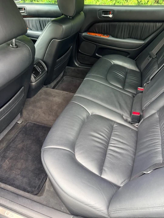 1999 Lexus LS 2nd Gen - Image 8 of 12
