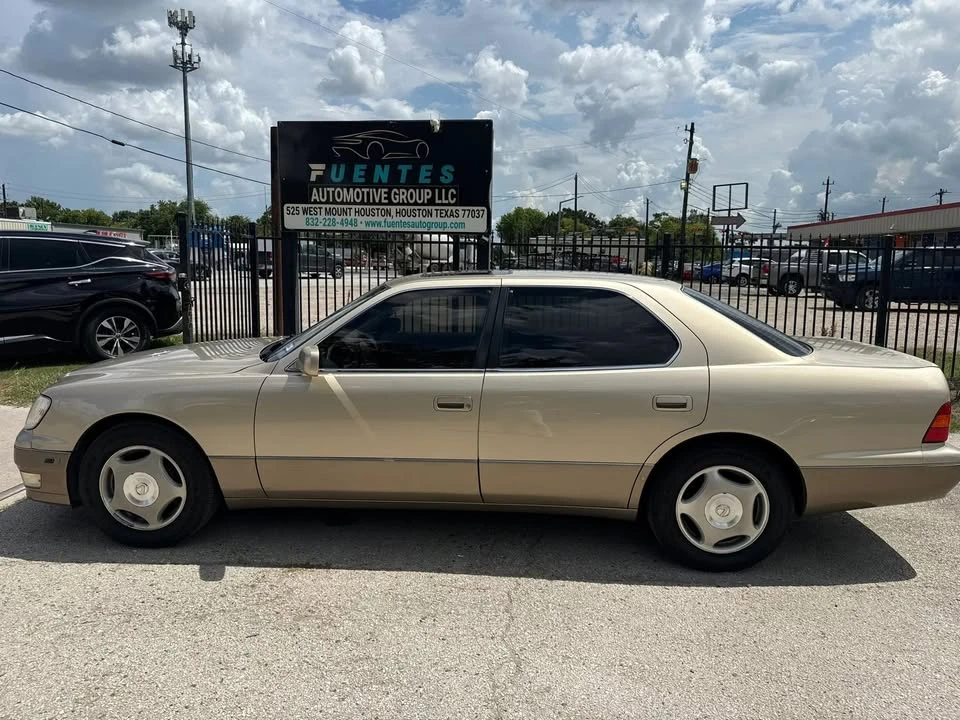 1999 Lexus LS 2nd Gen - Image 2 of 12