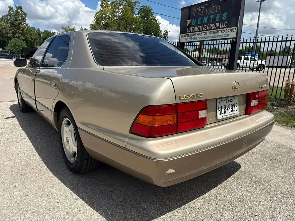 1999 Lexus LS 2nd Gen - Image 8 of 13