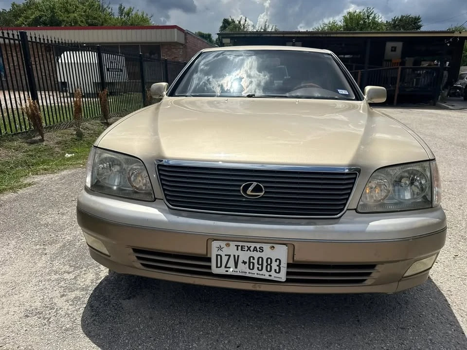 1999 Lexus LS 2nd Gen - Image 7 of 12