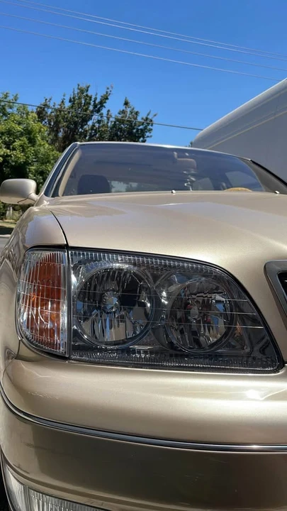 1999 Lexus LS 2nd Gen - Image 9 of 10