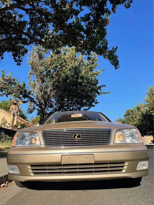 1999 Lexus LS 2nd Gen - Image 10 of 10