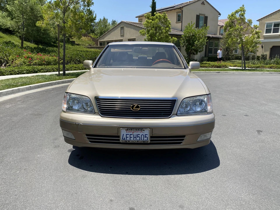 1999 Lexus LS 2nd Gen - Image 5 of 31