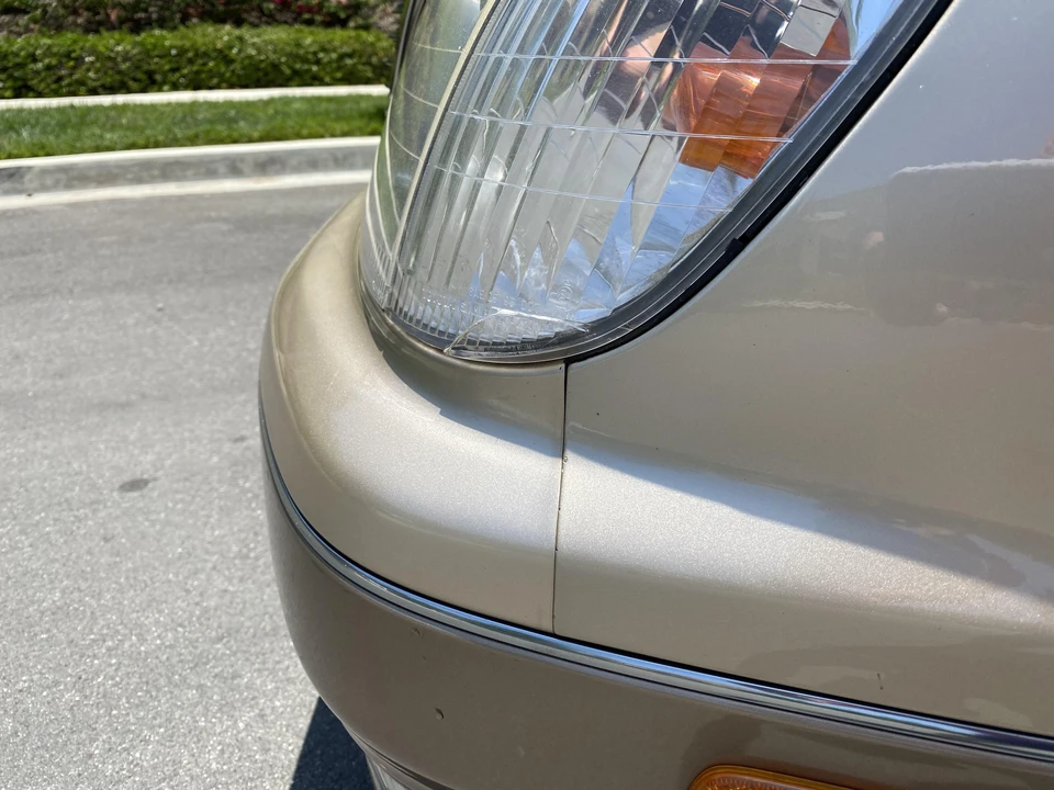 1999 Lexus LS 2nd Gen - Image 10 of 31