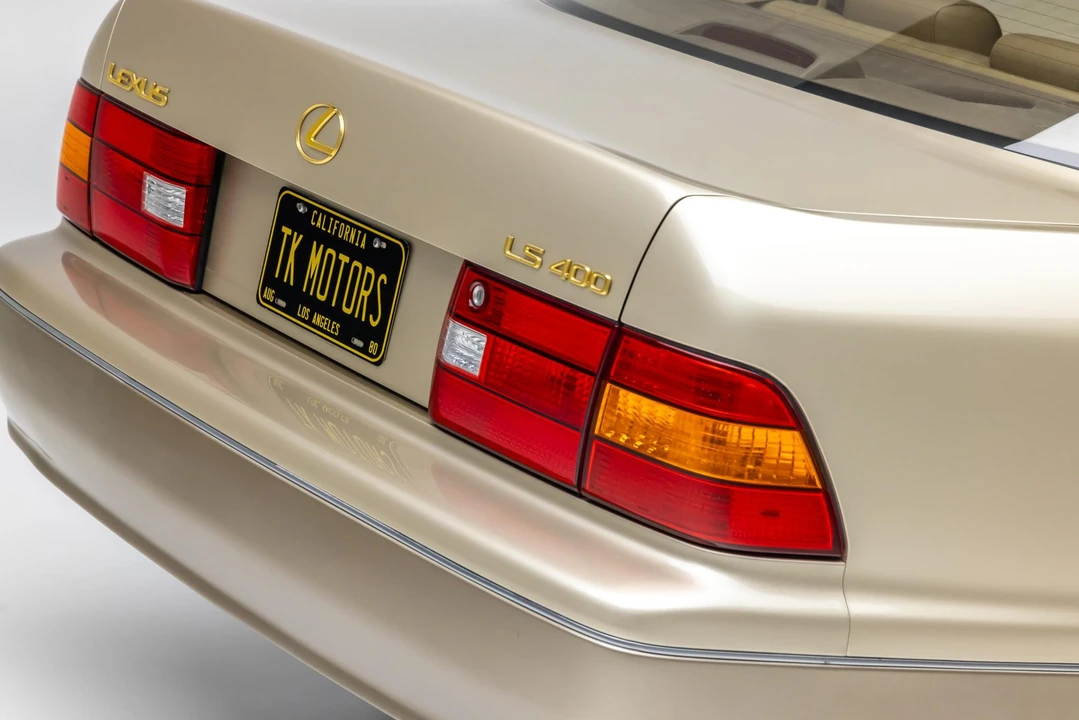 1999 Lexus LS 2nd Gen - Image 30 of 31