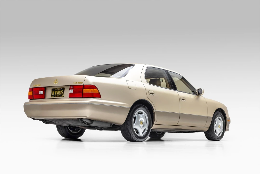 1999 Lexus LS 2nd Gen - Image 13 of 31